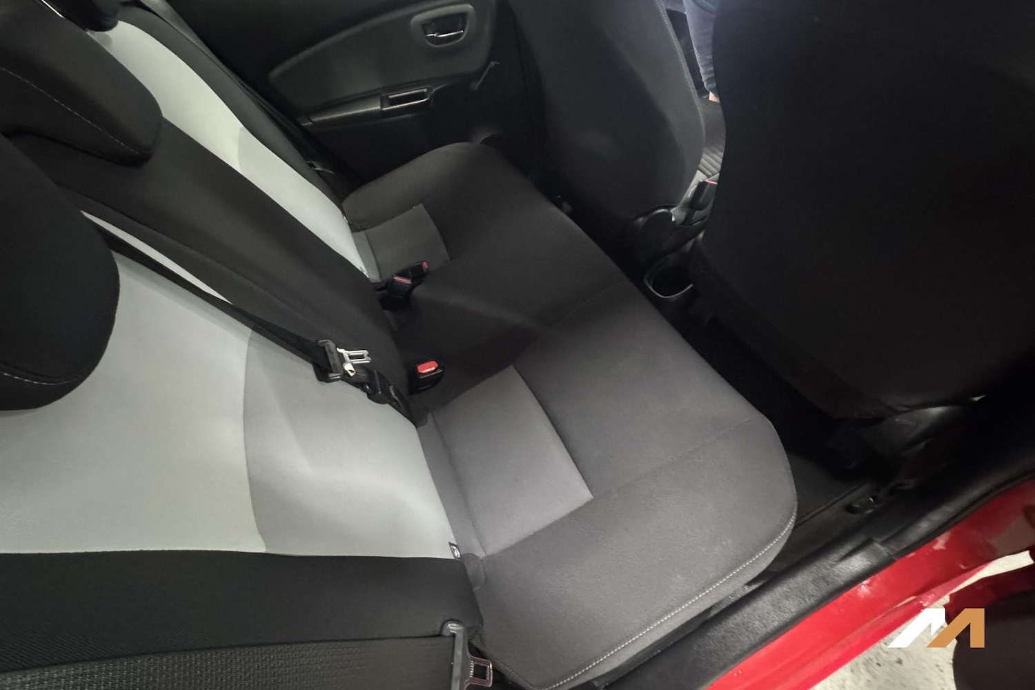 Used Toyota Yaris 2020 for sale - 77704416: Photo 27