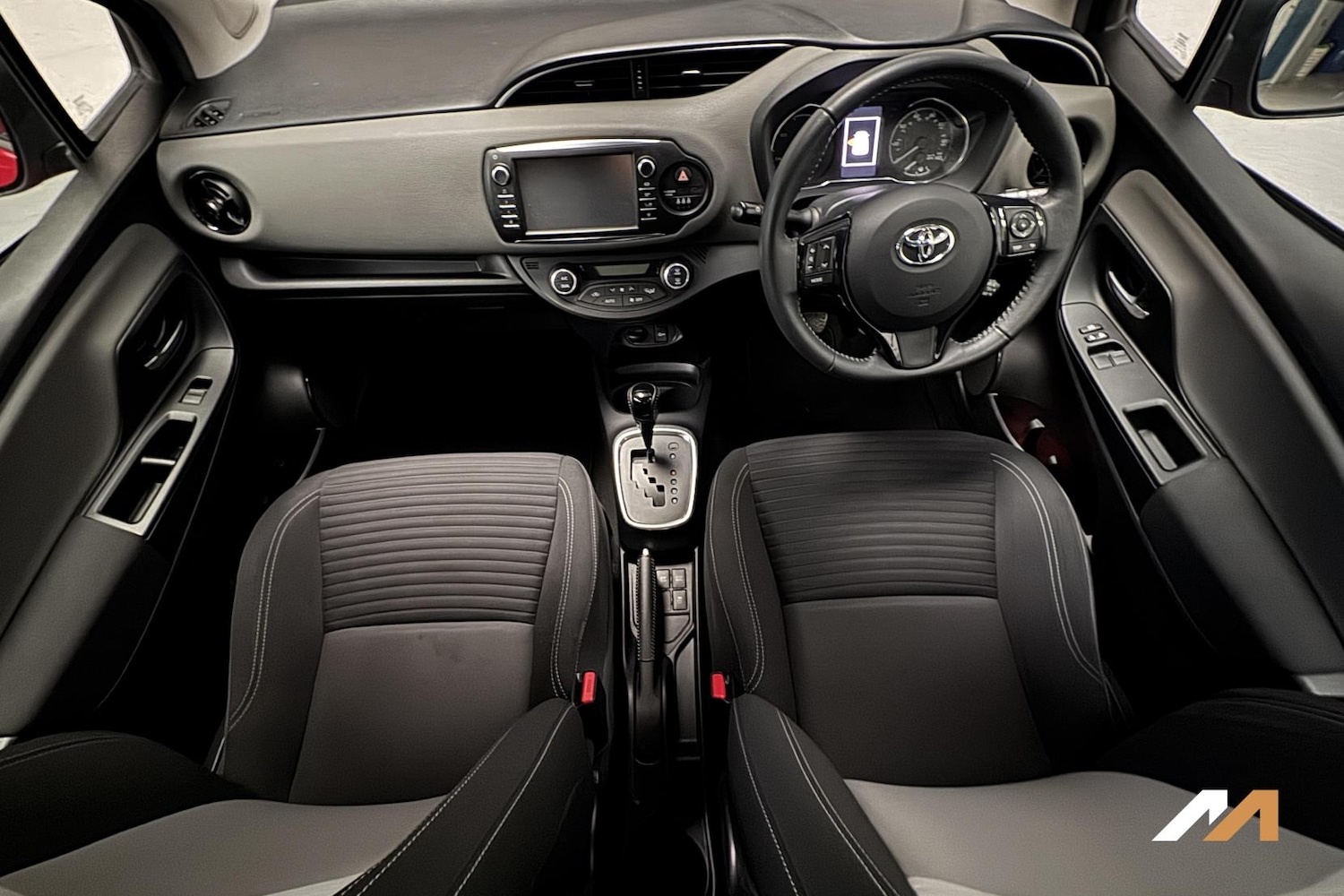 Used Toyota Yaris 2020 for sale - 77704416: Photo 3