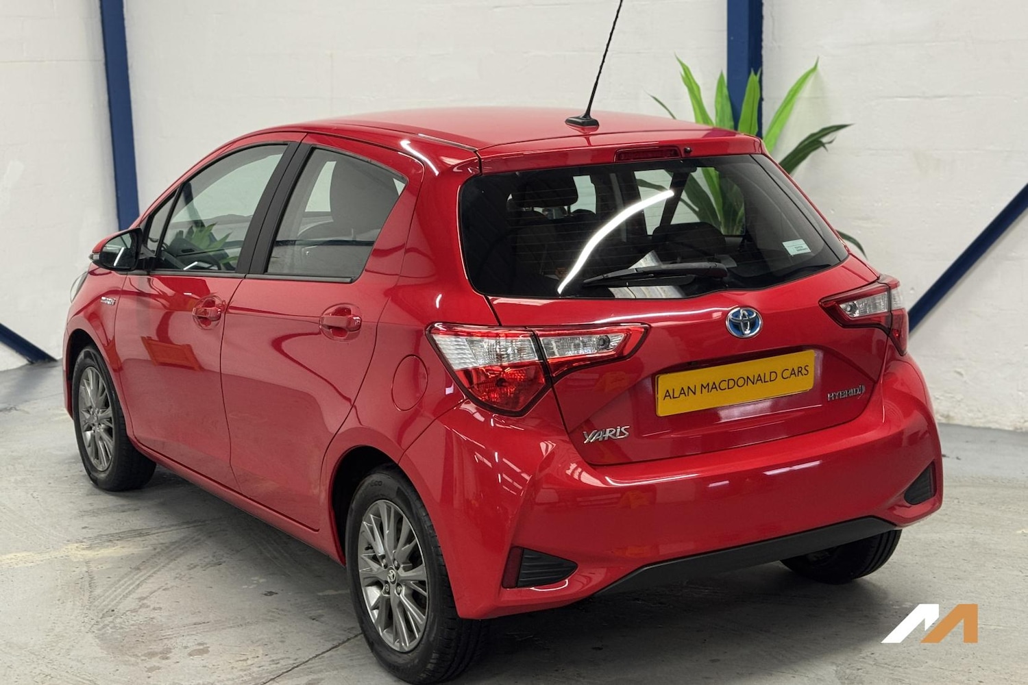 Used Toyota Yaris 2020 for sale - 77704416: Photo 32