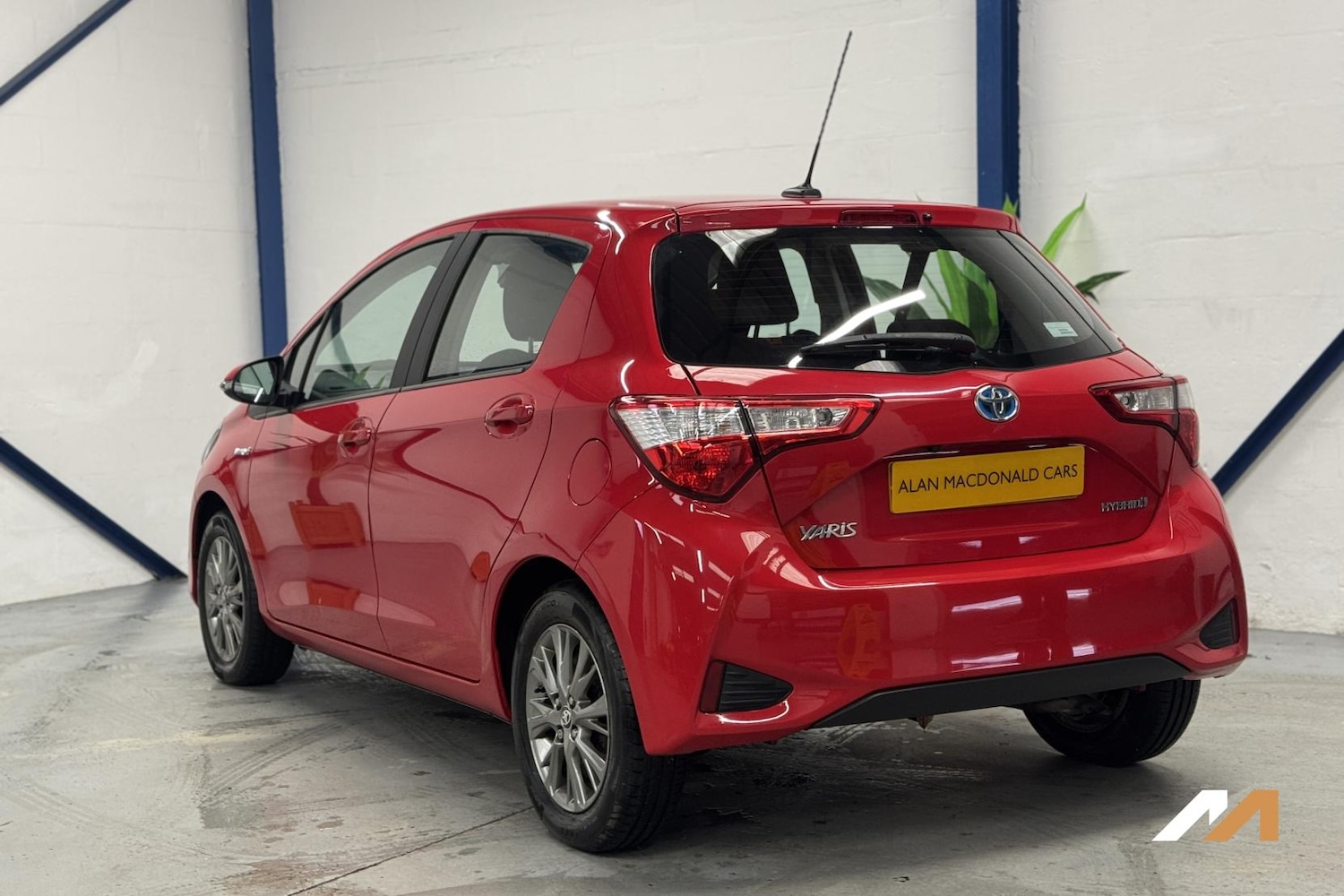 Used Toyota Yaris 2020 for sale - 77704416: Photo 33