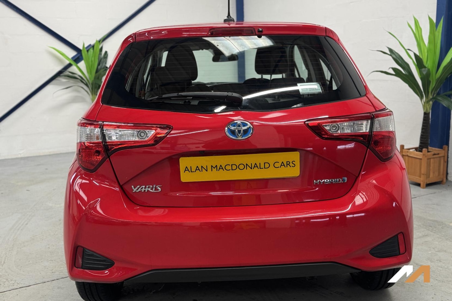 Used Toyota Yaris 2020 for sale - 77704416: Photo 36