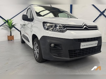 Used Citroen Berlingo 2020 for sale - 75527094: Photo