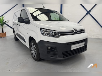 Used Citroen Berlingo 2020 for sale - 75527094: Photo