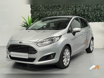 Used Ford Fiesta 2017 for sale - 79008243: Photo