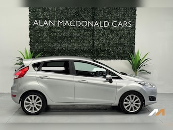 Used Ford Fiesta 2017 for sale - 79008243: Photo