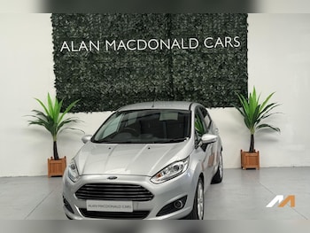 Used Ford Fiesta 2017 for sale - 79008243: Photo
