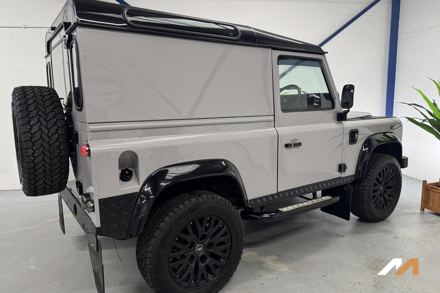 Used Land Rover Defender 2005 for sale - 78014784: Photo 25