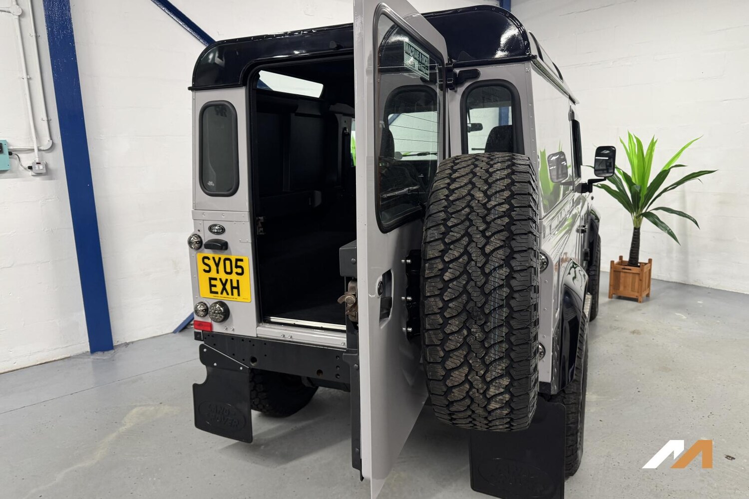 Used Land Rover Defender 2005 for sale - 78014784: Photo 45