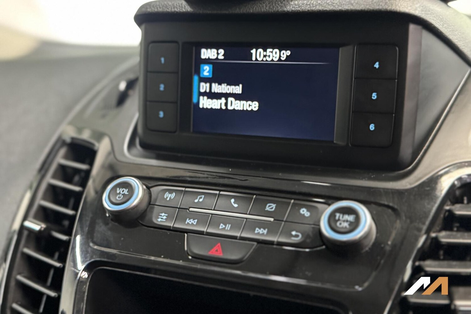 Used Ford Transit Connect 2020 for sale - 77918197: Photo 18