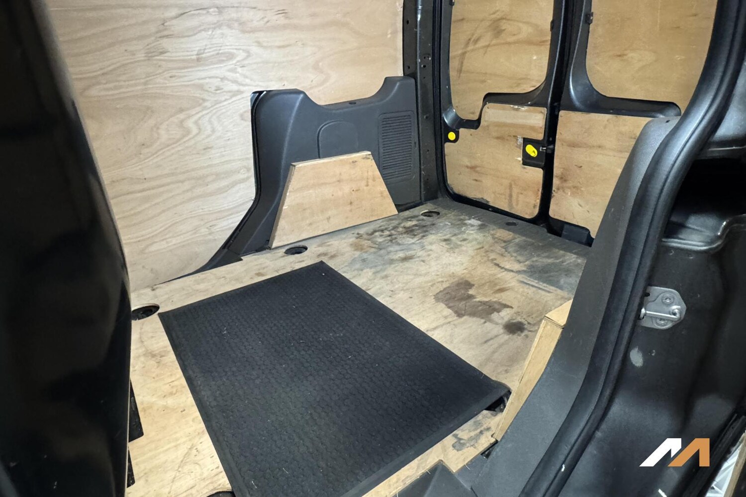 Used Ford Transit Connect 2020 for sale - 77918197: Photo 23