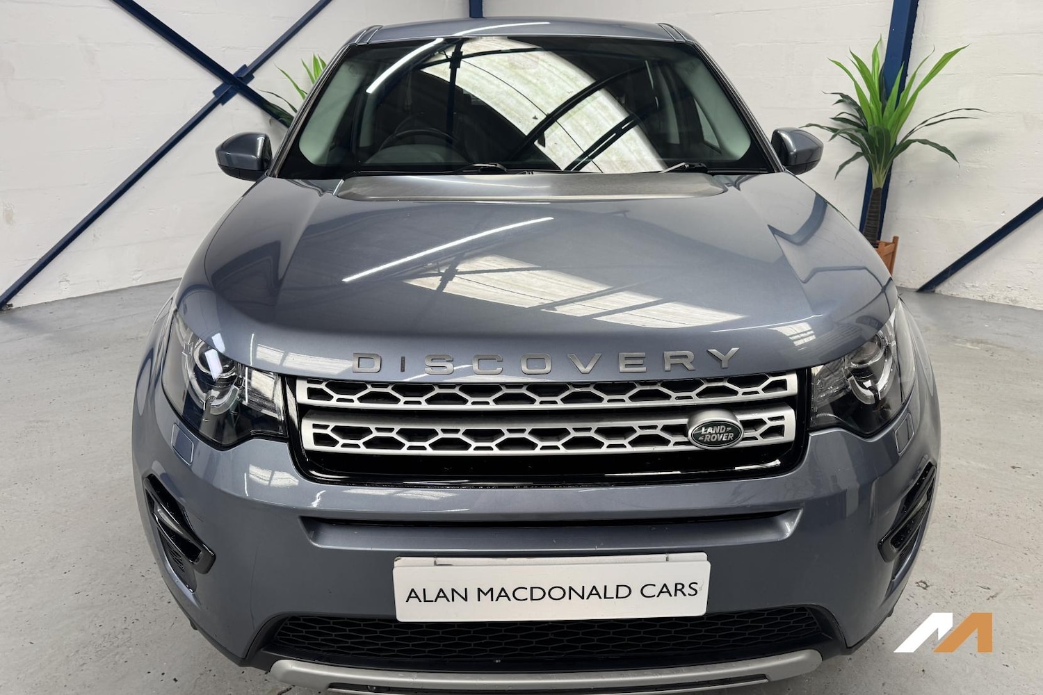 Used Land Rover Discovery Sport 2018 for sale - 78018708: Photo 2