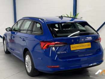 Used Skoda Octavia 2021 for sale - 74894593: Photo