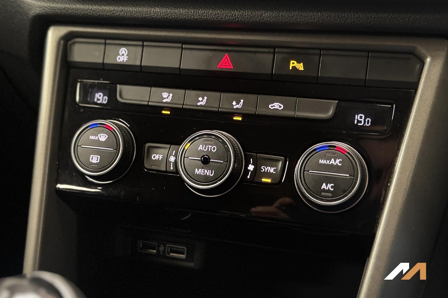 Used Volkswagen T-Roc 2020 for sale - 77516066: Photo 26