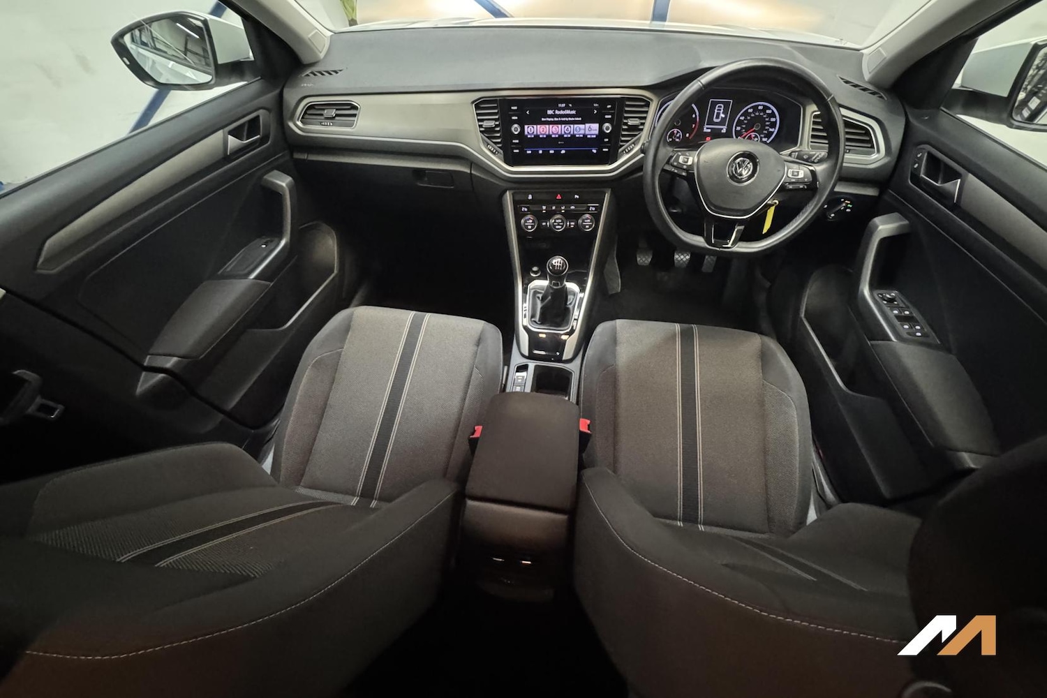 Used Volkswagen T-Roc 2020 for sale - 77516066: Photo 3