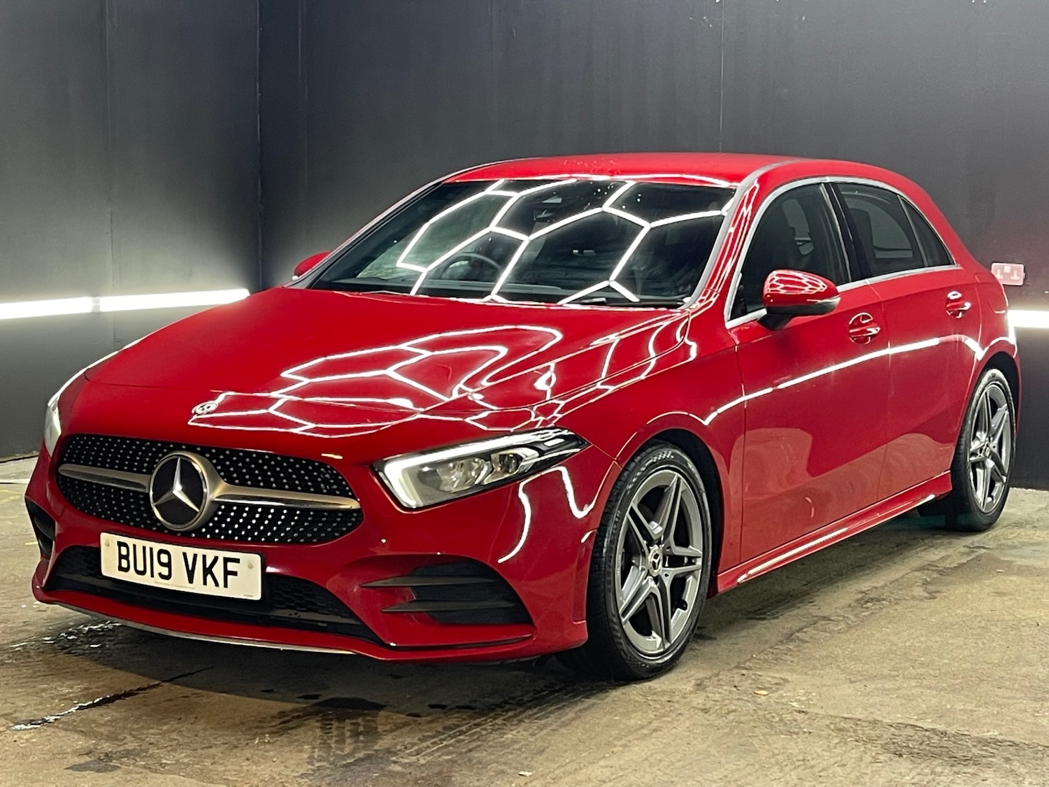 Used Mercedes-Benz A-Class 2019 for sale - 77365170: Photo 3