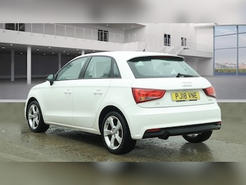 Used Audi A1 2018 for sale - 77367254: Photo