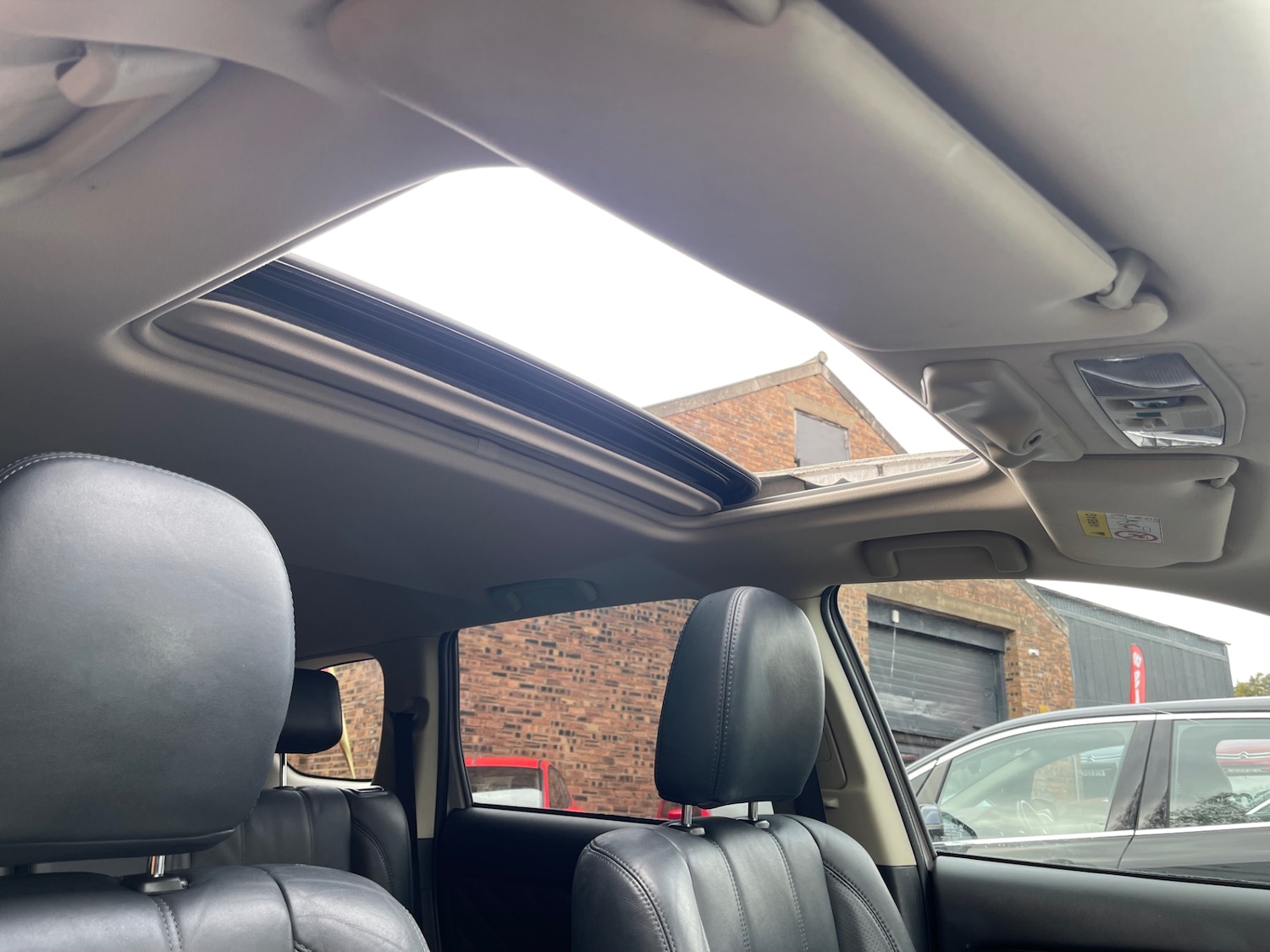 Used Mitsubishi Outlander 2016 for sale - 76264999: Photo 16