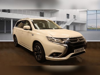 Used Mitsubishi Outlander 2016 for sale - 76264999: Photo