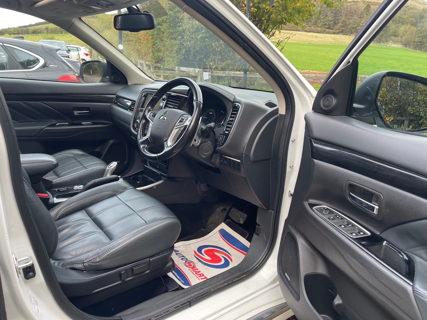 Used Mitsubishi Outlander 2016 for sale - 76264999: Photo 7