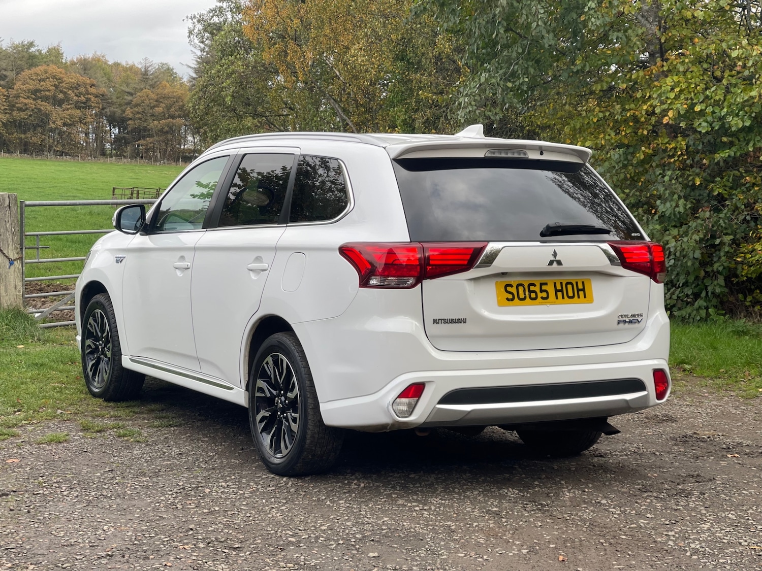 Used Mitsubishi Outlander 2016 for sale - 76264999: Photo 8