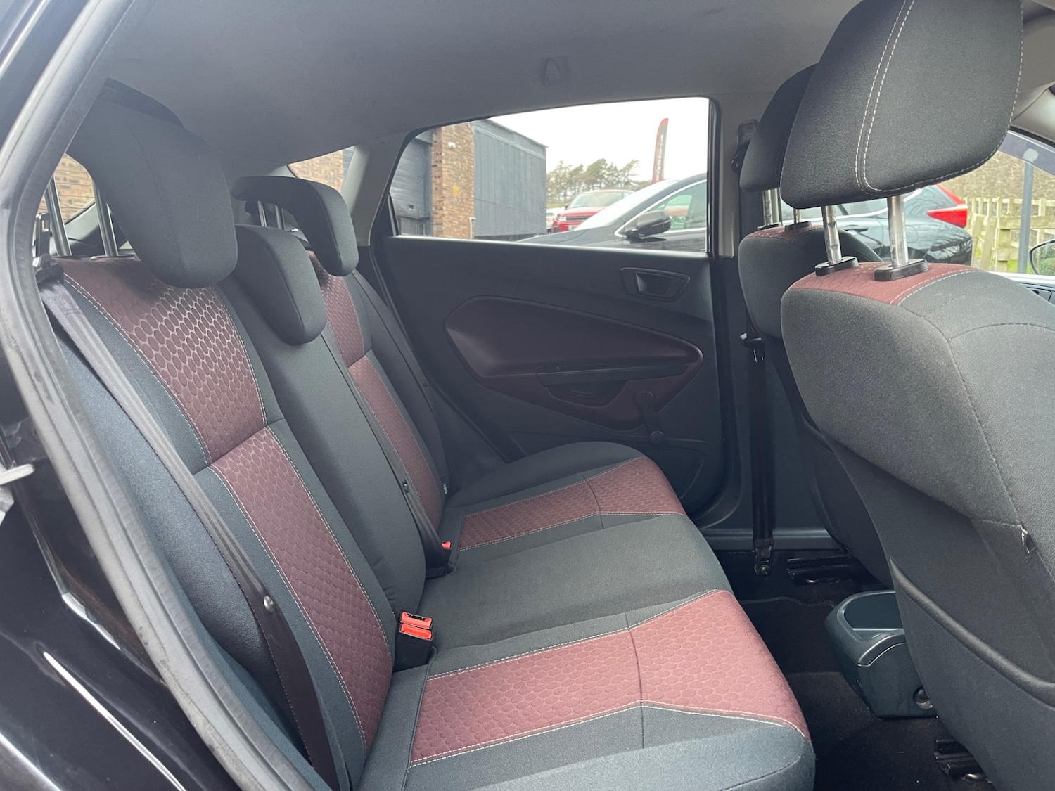 Used Ford Fiesta 2010 for sale - 77046197: Photo 11