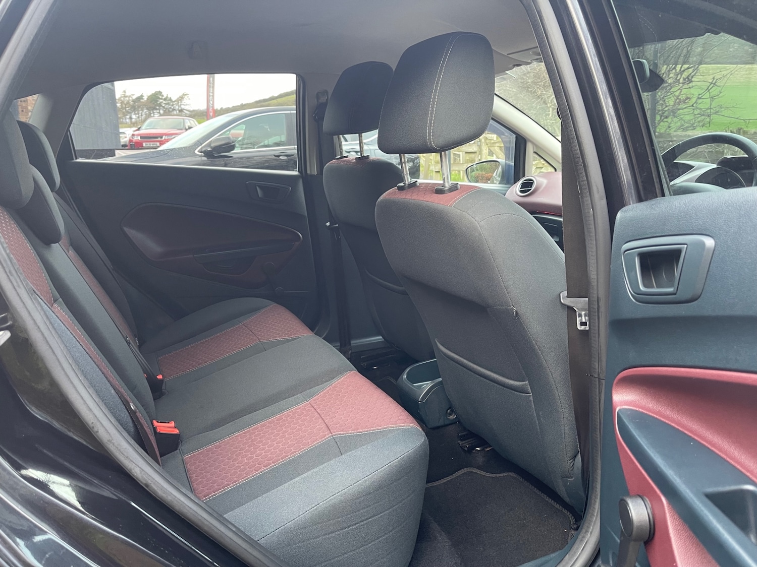 Used Ford Fiesta 2010 for sale - 77046197: Photo 12