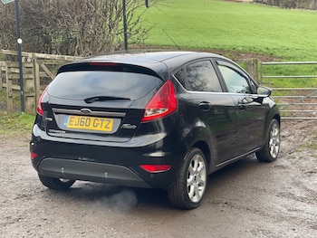 Used Ford Fiesta 2010 for sale - 77046197: Photo