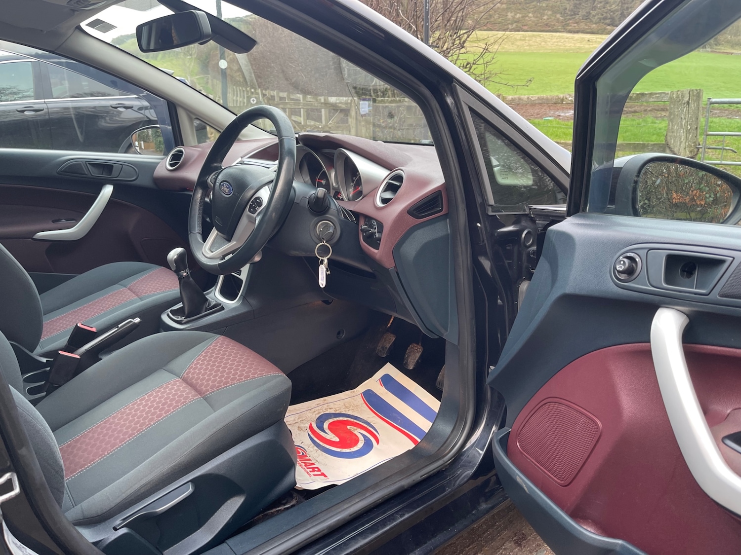 Used Ford Fiesta 2010 for sale - 77046197: Photo 7