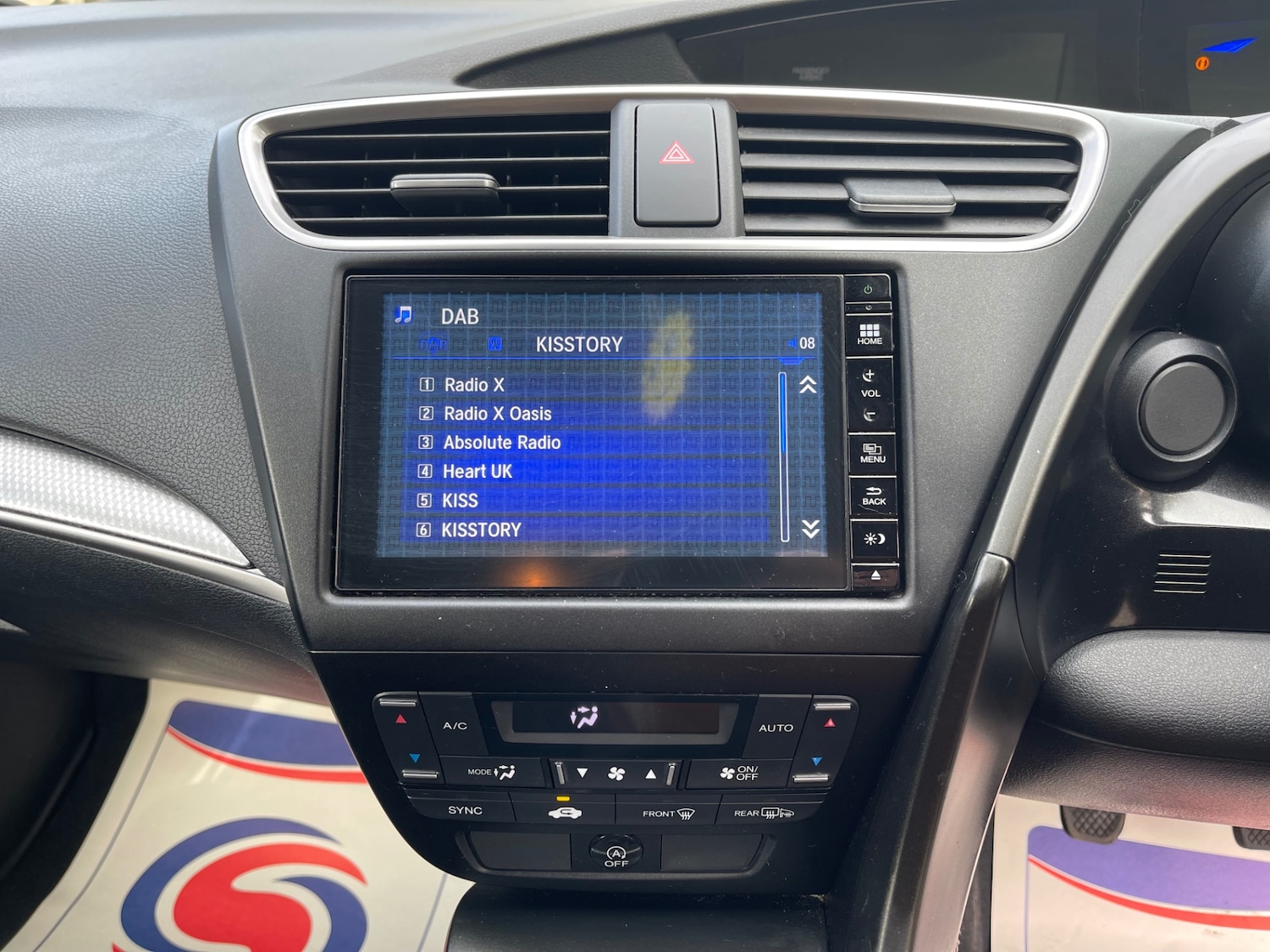 Used Honda Civic 2016 for sale - 76146340: Photo 15