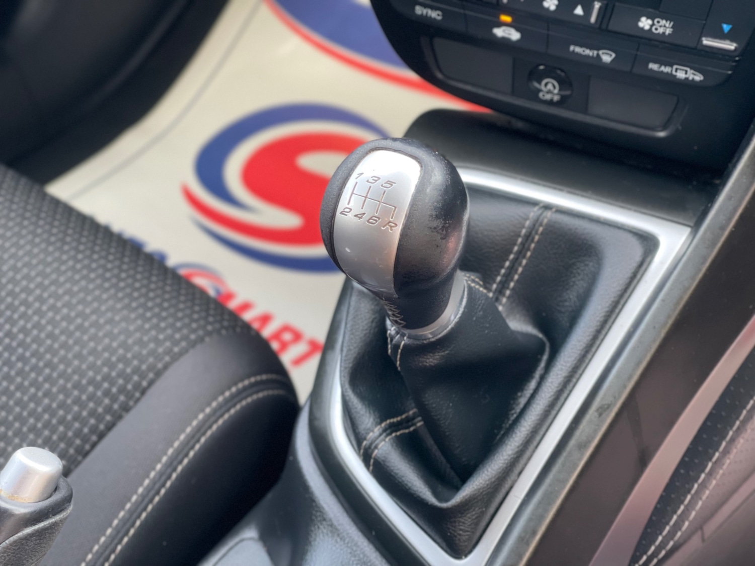 Used Honda Civic 2016 for sale - 76146340: Photo 17