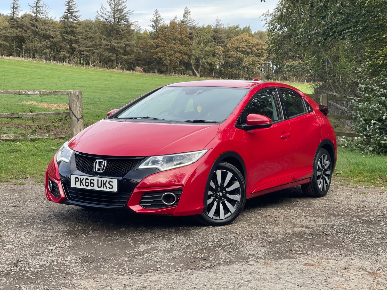 Used Honda Civic 2016 for sale - 76146340: Photo 3