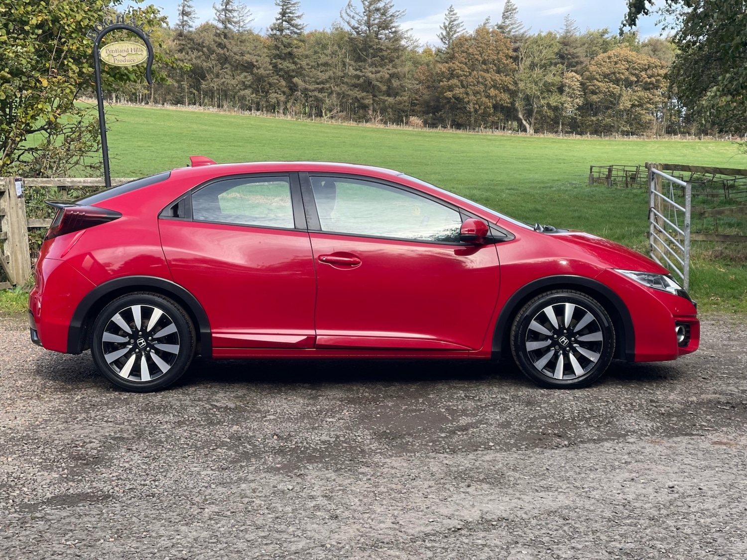 Used Honda Civic 2016 for sale - 76146340: Photo 5