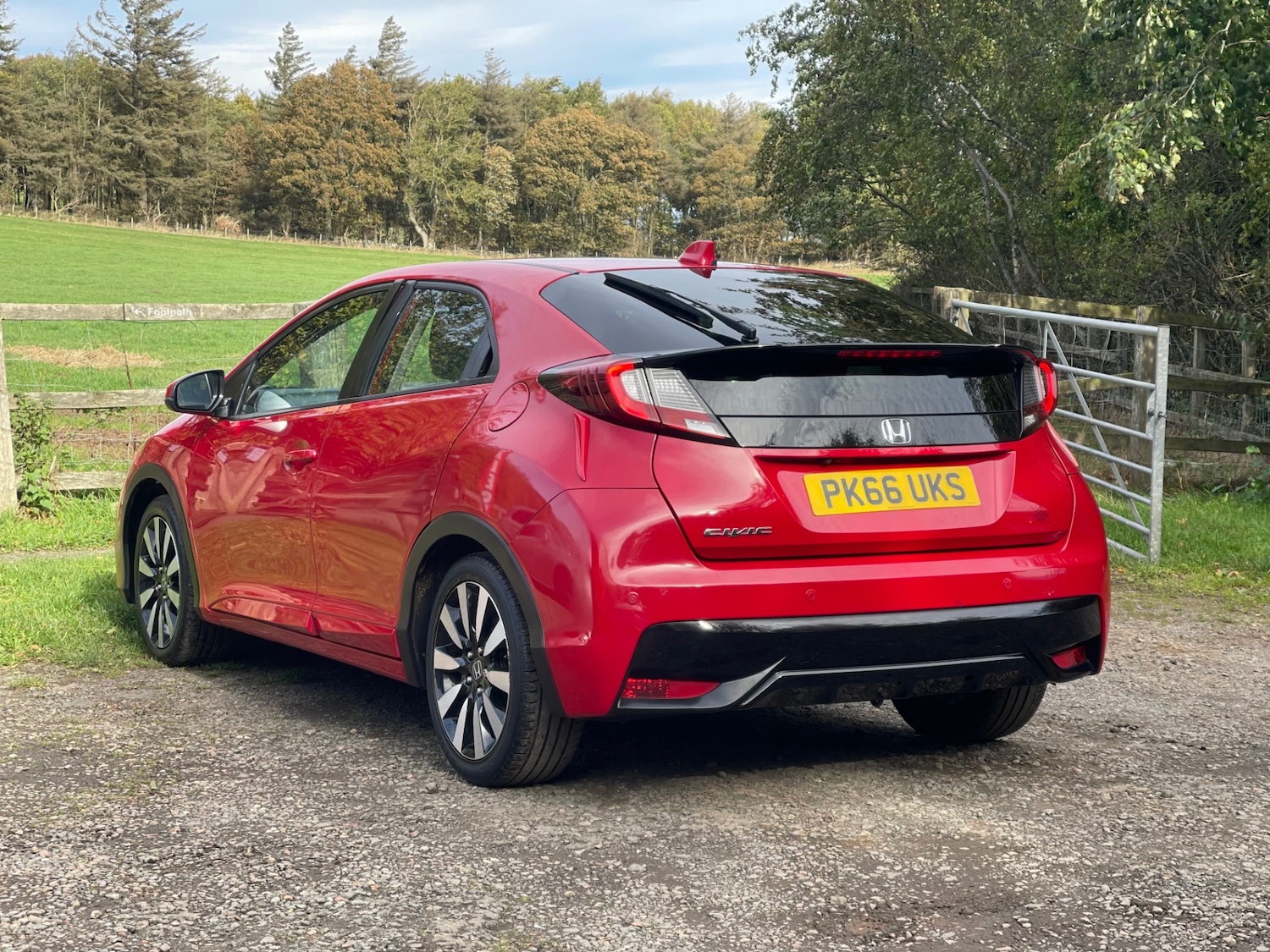 Used Honda Civic 2016 for sale - 76146340: Photo 8