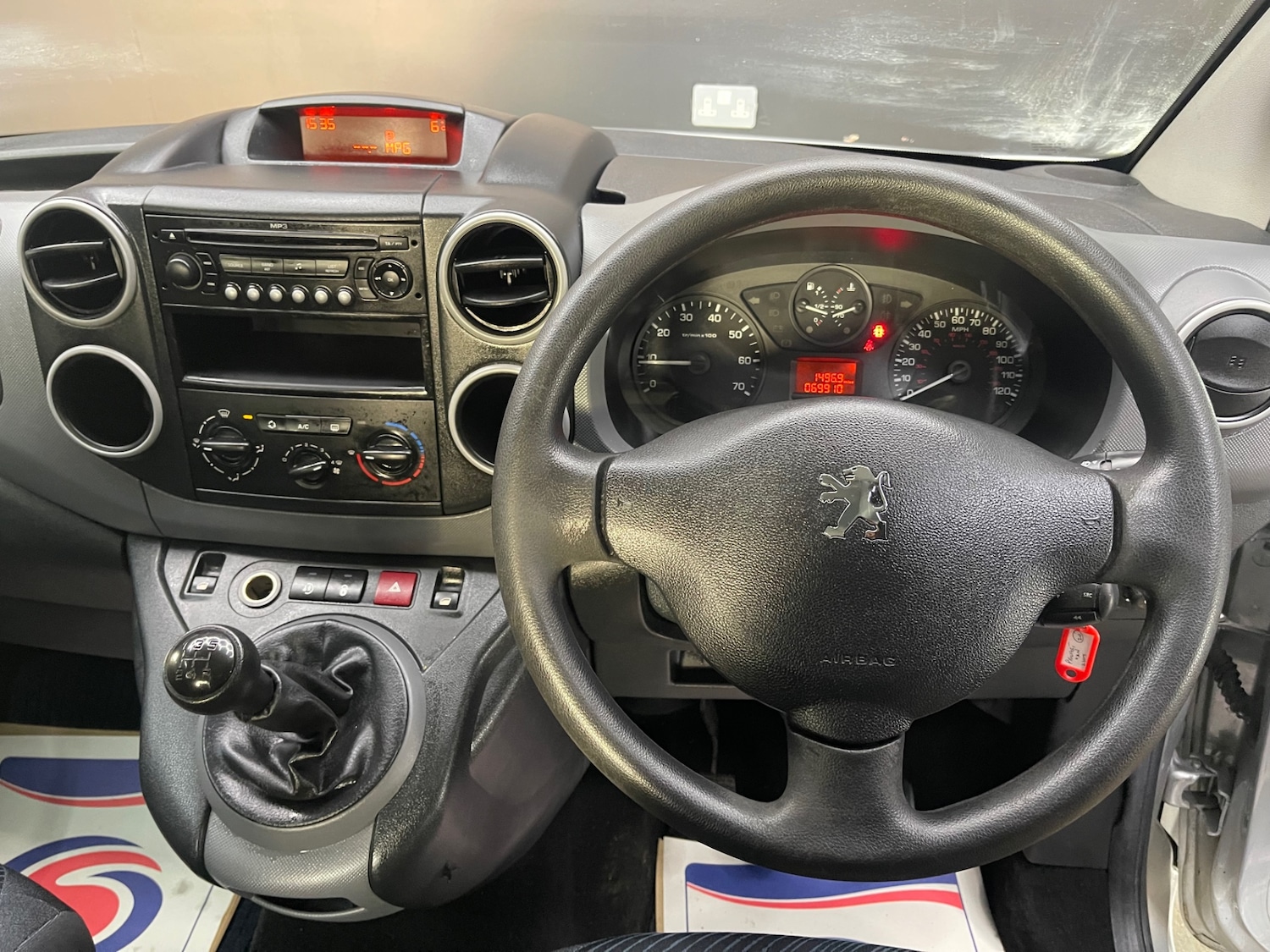 Used Peugeot Partner Tepee 2009 for sale - 77324223: Photo 10