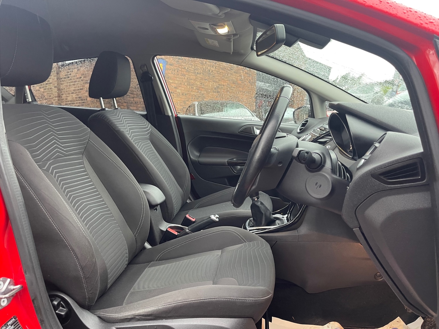 Used Ford Fiesta 2015 for sale - 76859293: Photo 7