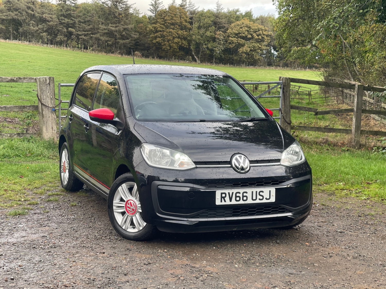 Used Volkswagen up! 2016 for sale - 76046110: Photo 25