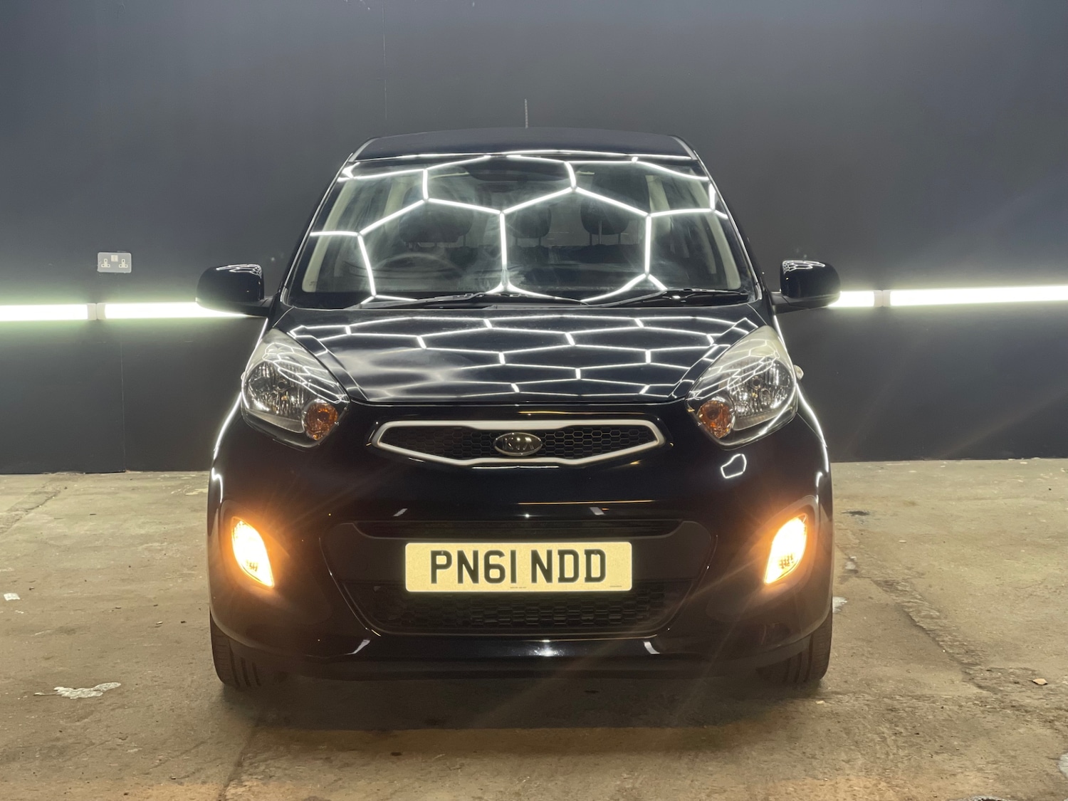 Used Kia Picanto 2011 for sale - 77450813: Photo 2