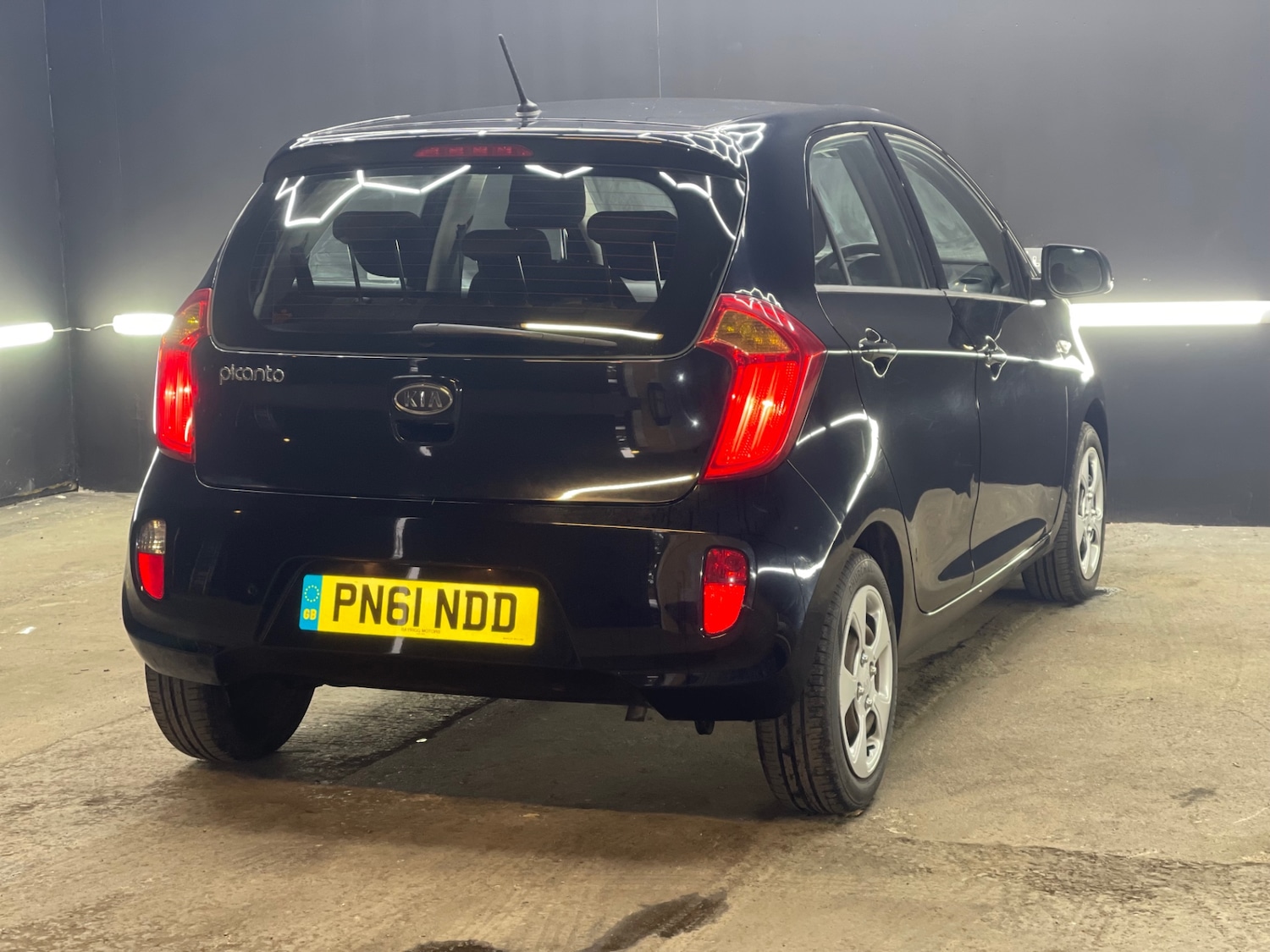 Used Kia Picanto 2011 for sale - 77450813: Photo 4