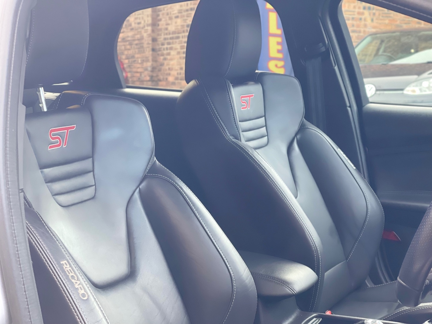 Used Ford Focus 2017 for sale - 76534090: Photo 13