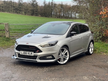 Used Ford Focus 2017 for sale - 76534090: Photo
