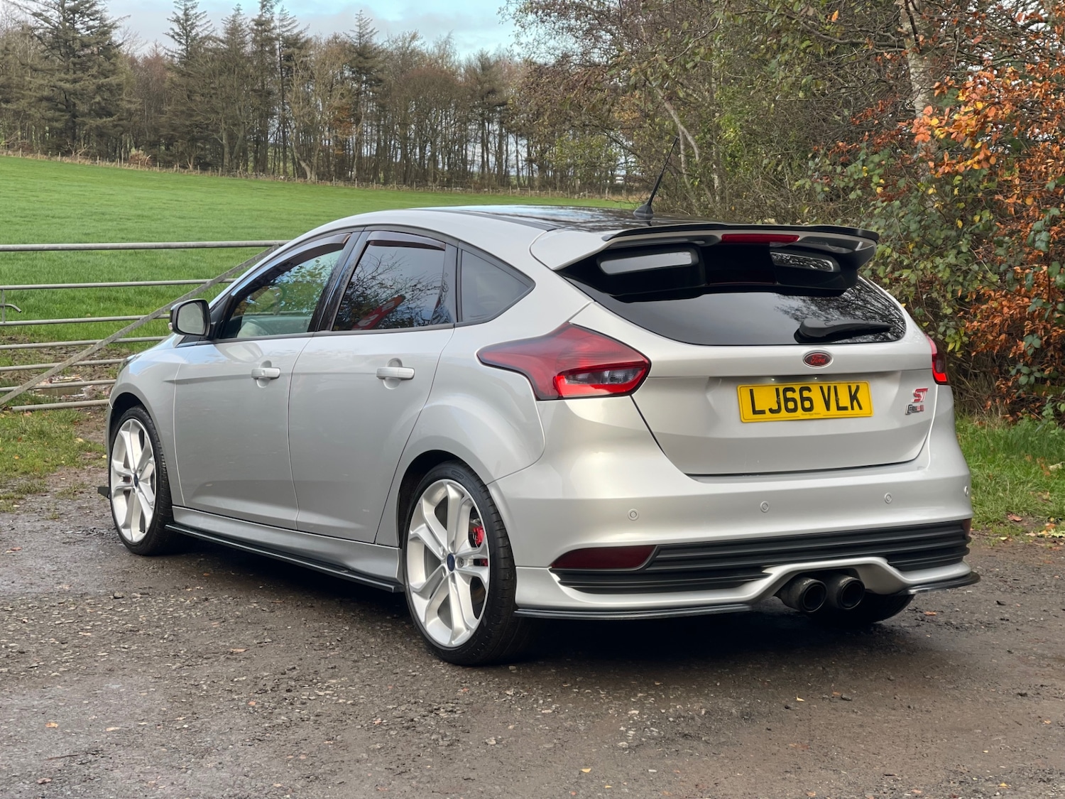 Used Ford Focus 2017 for sale - 76534090: Photo 8
