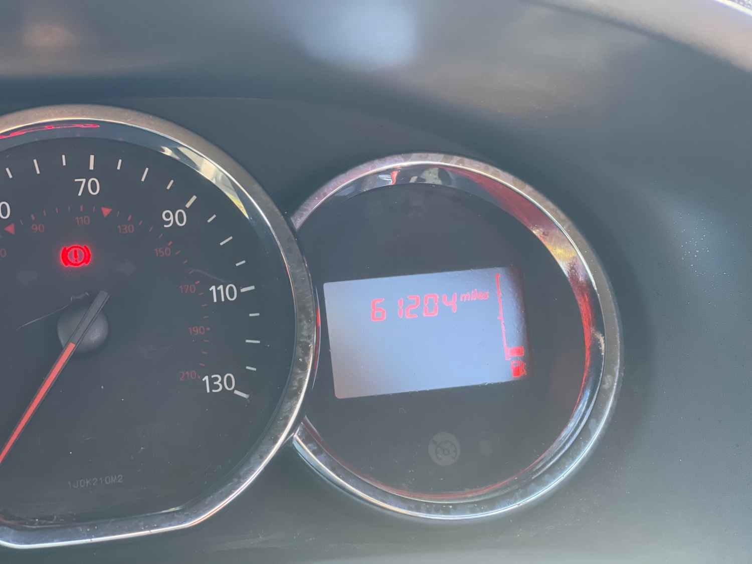 Used Dacia Sandero Stepway 2014 for sale - 77732773: Photo 12