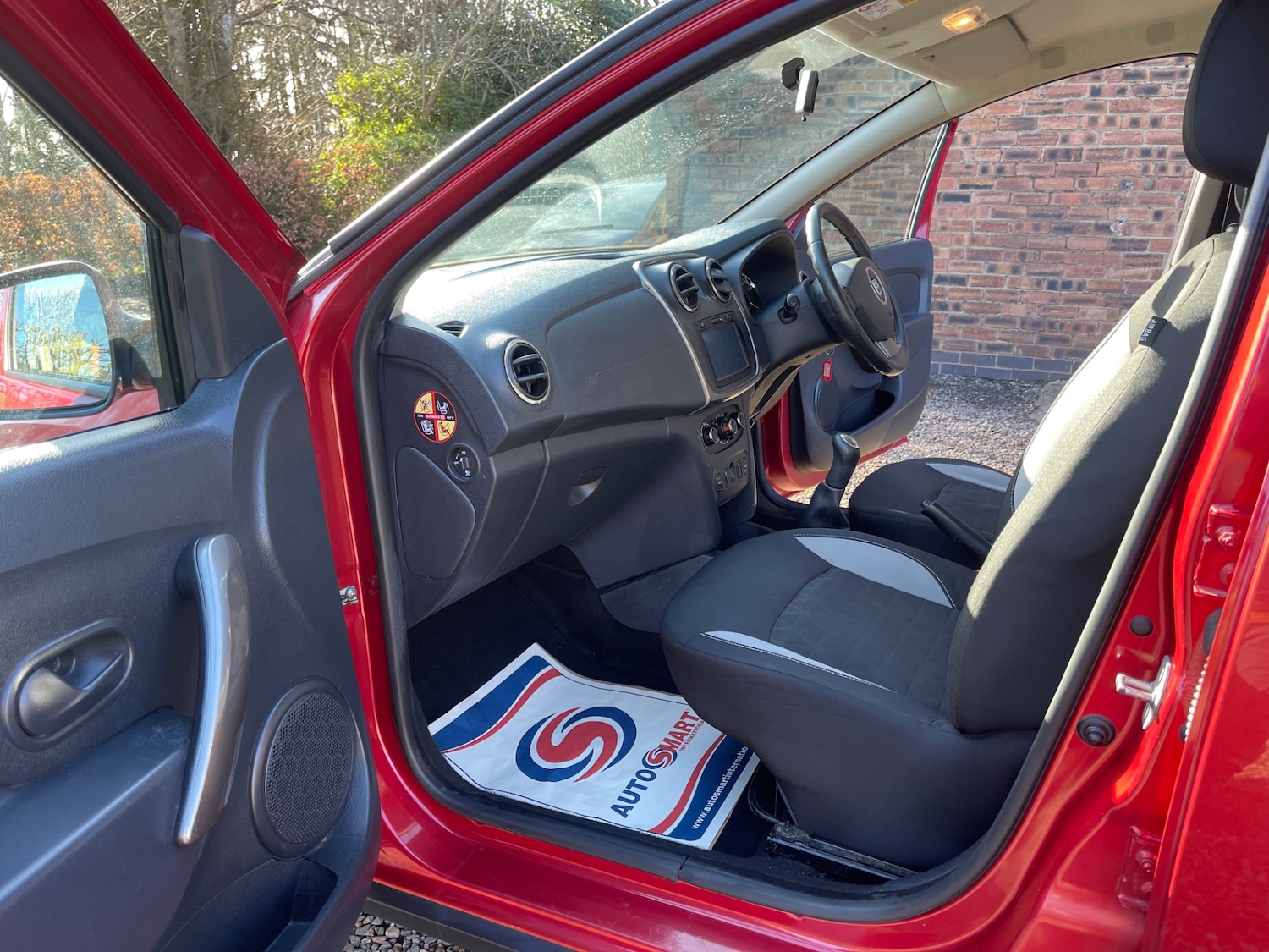 Used Dacia Sandero Stepway 2014 for sale - 77732773: Photo 21