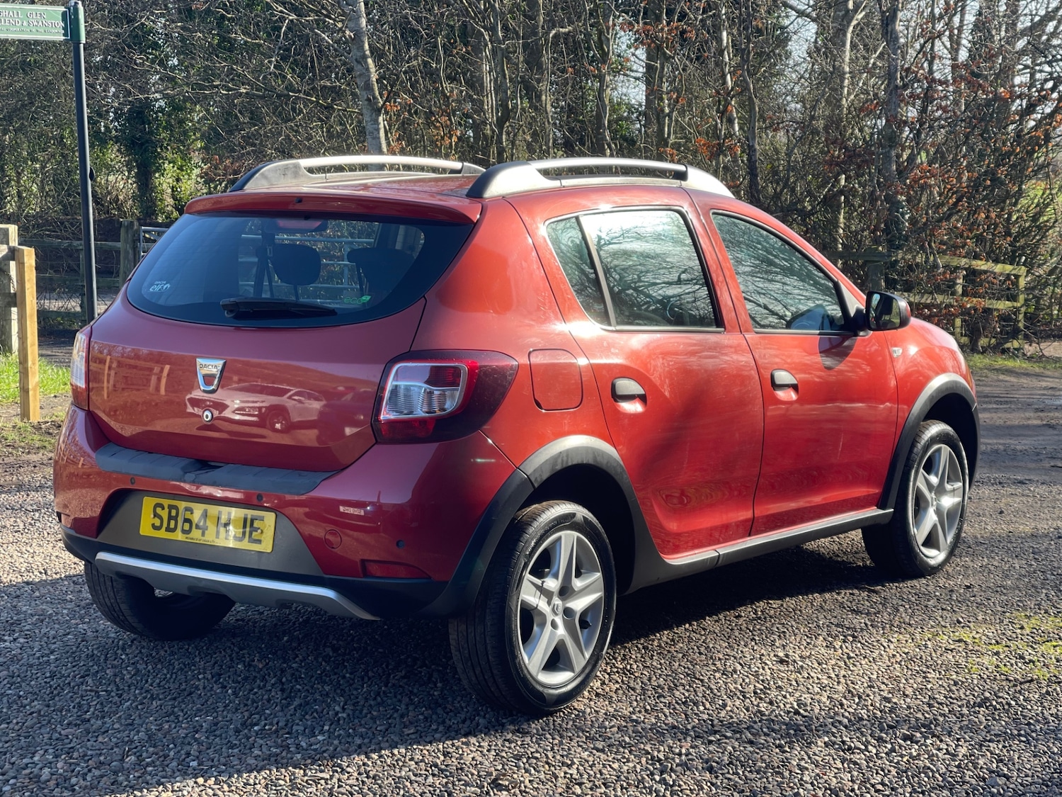 Used Dacia Sandero Stepway 2014 for sale - 77732773: Photo 3