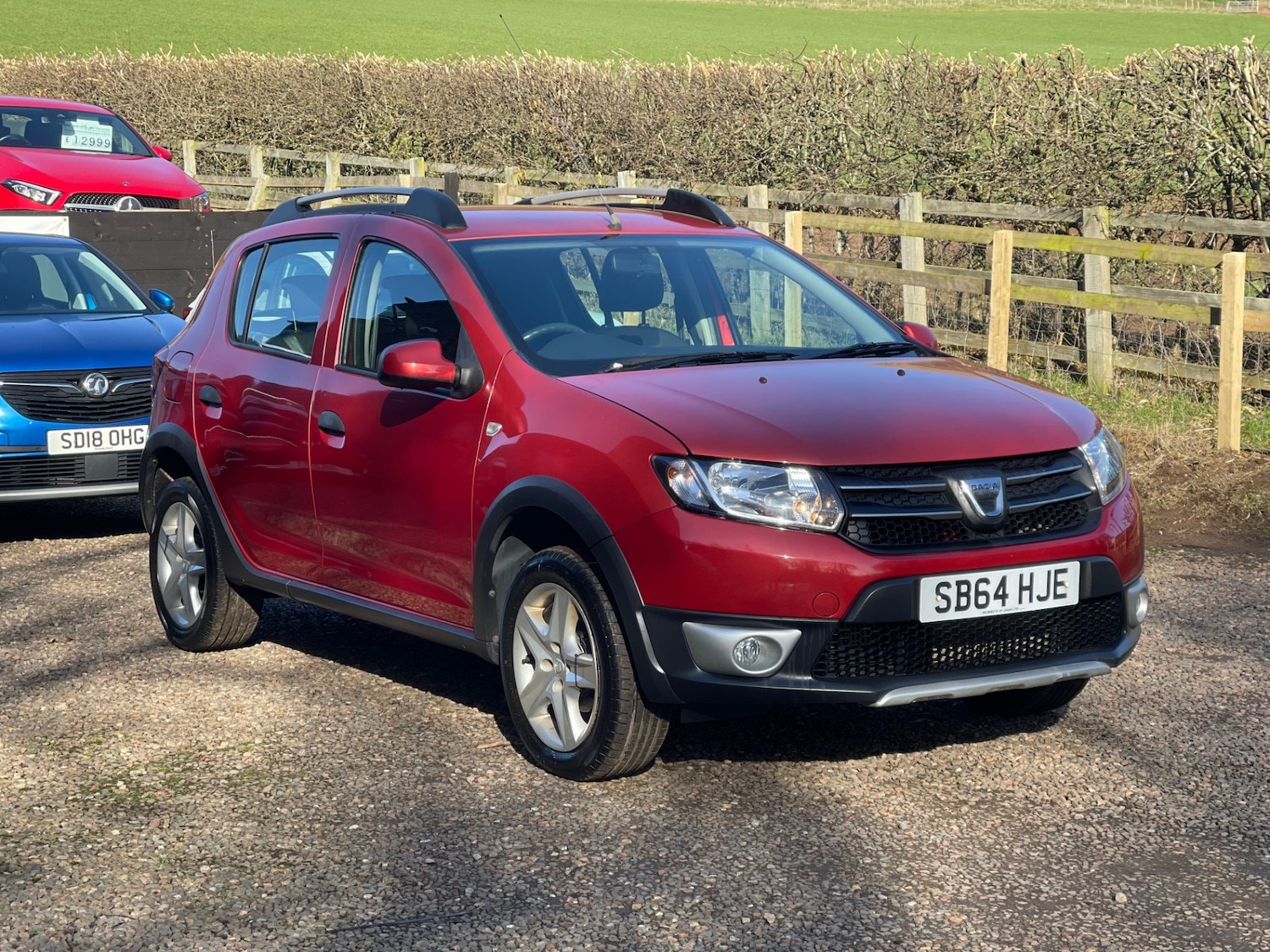 Used Dacia Sandero Stepway 2014 for sale - 77732773: Photo 4