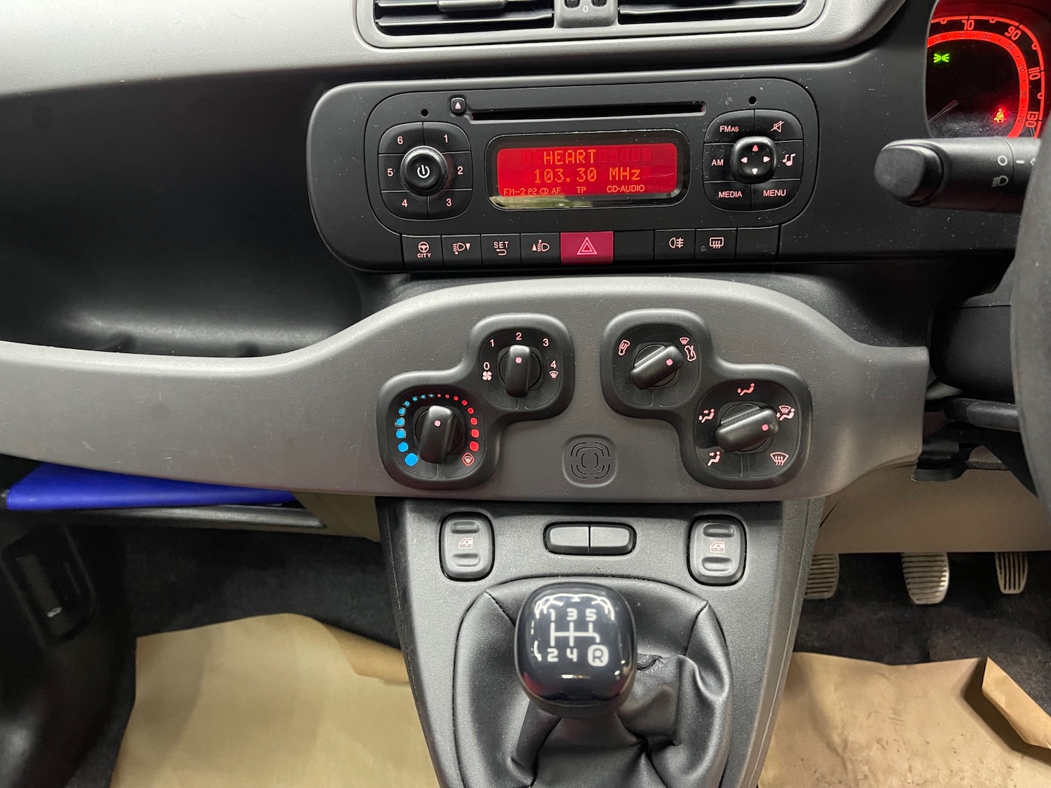 Used Fiat Panda 2012 for sale - 77581736: Photo 9