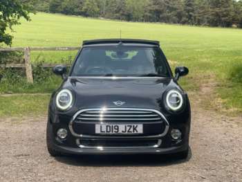 Used MINI Convertible 2019 for sale - 74815975: Photo