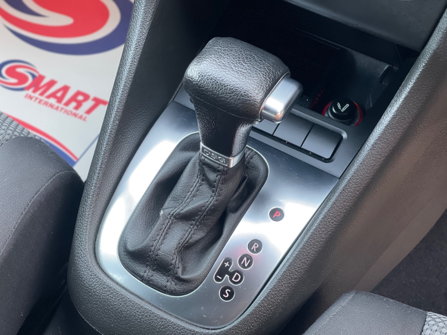 Used Volkswagen Golf 2010 for sale - 77650022: Photo 7