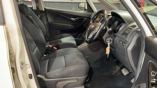 Used Hyundai Ix20 2014 for sale - 76264462: Photo 9