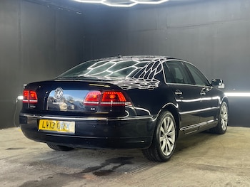 Used Volkswagen Phaeton 2013 for sale - 77324228: Photo